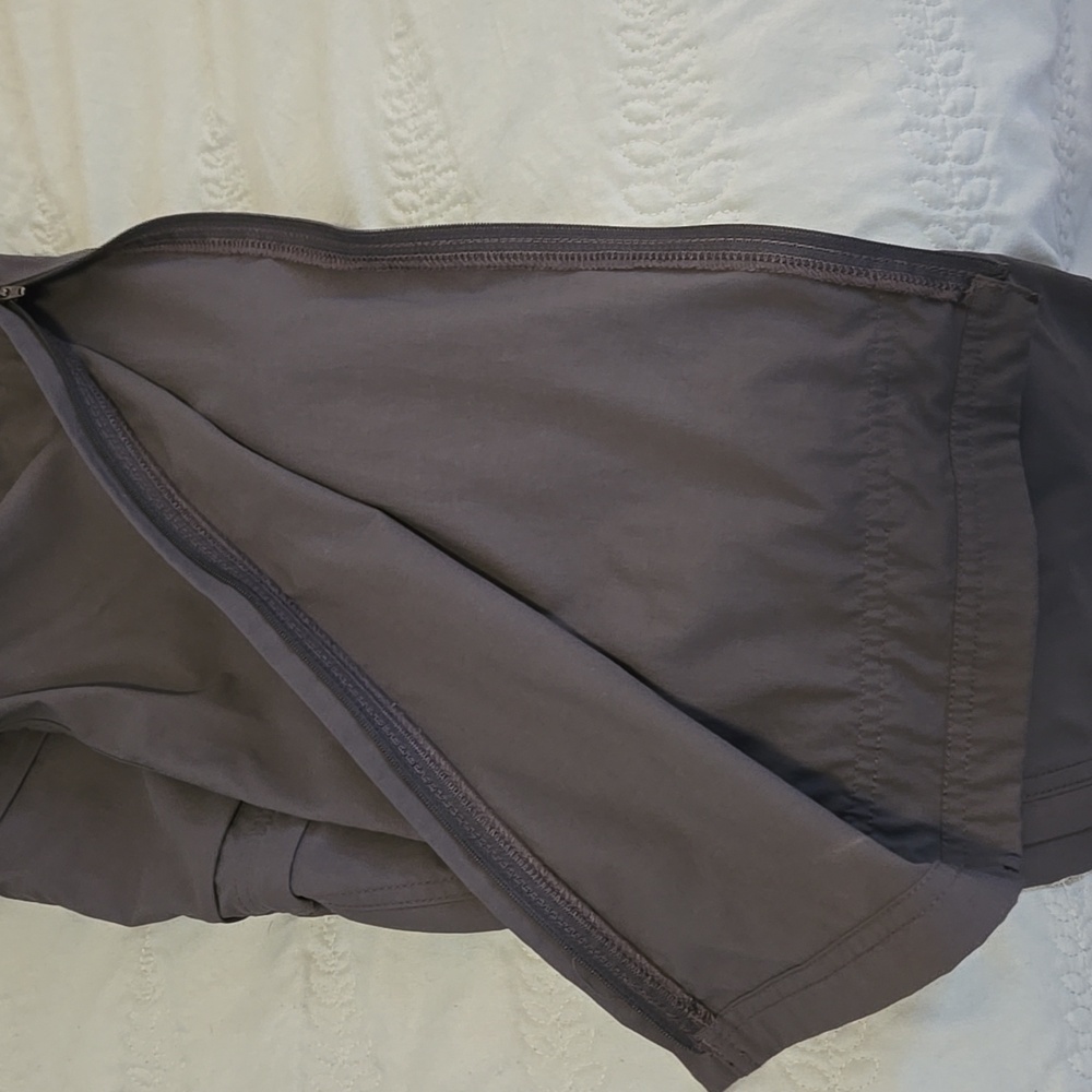 REI Women's Sahara Convertible Pants, Sz 14 - Picture 9 of 11